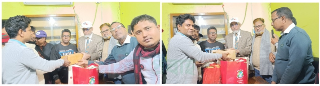 নড়াইল প্রেসক্লাবে ক্রীড়া সংগঠক আশিকুর রহমান মিকুর সৌজন্য সাক্ষাৎ ও উপহার সামগ্রী প্রদান