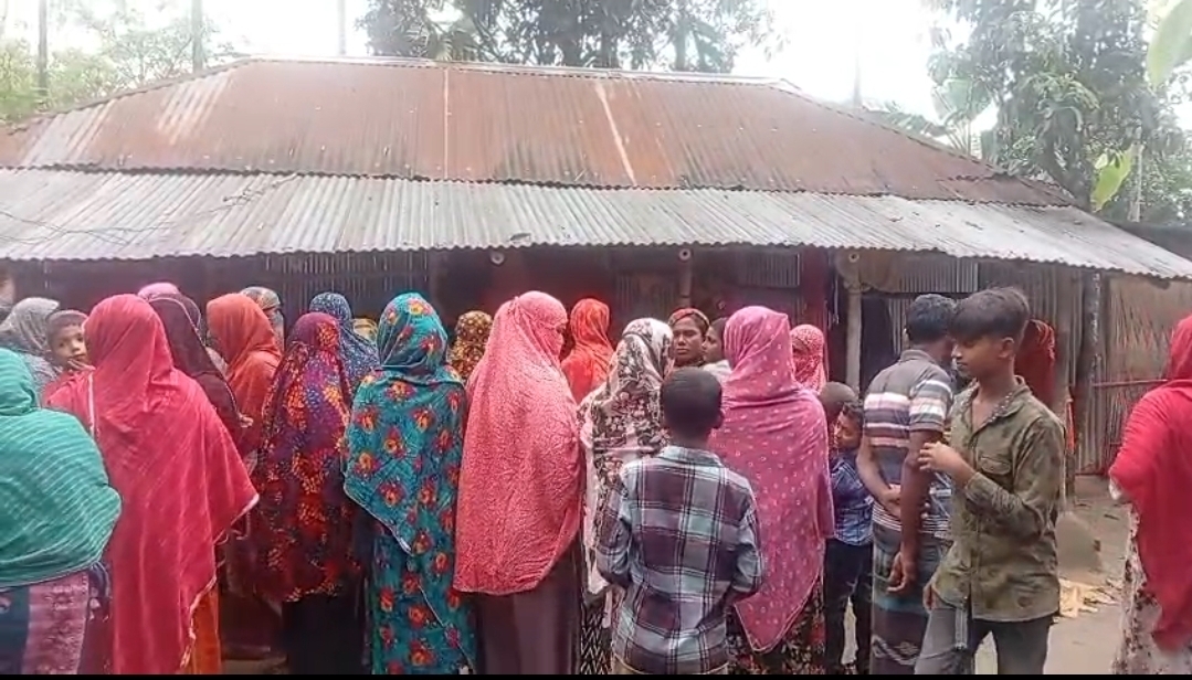 নড়াইলে ৩ মাসের শিশুকে গলায় গামছা পেঁচিয়ে হত্যার অভিযোগ, জিজ্ঞাসাবাদের জন্য আটক মা